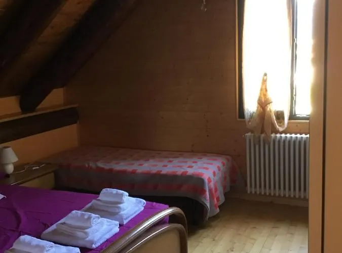Emilia Сasa de vacaciones Craveggia